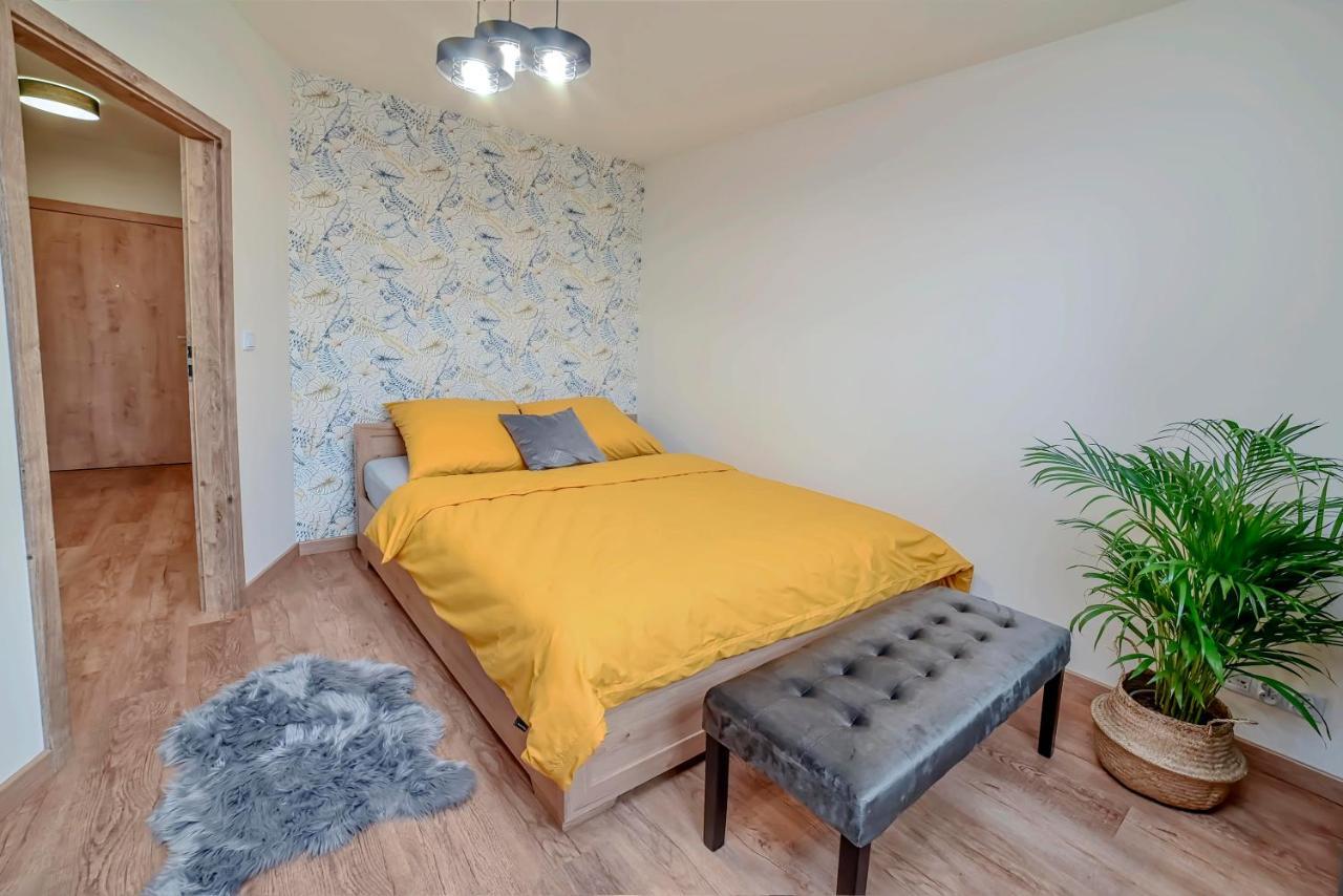 Apartament Na Zlotej Podkowie Apartment Głogów Екстериор снимка